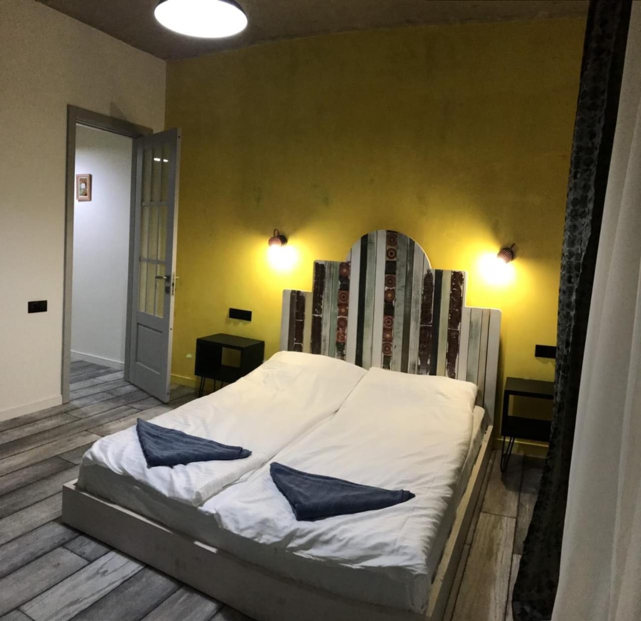 City Center Apartments By Happy Place Tiflis Exterior foto